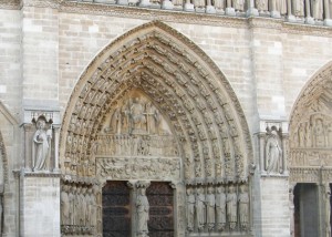 Portál katedrály Notre-Dame